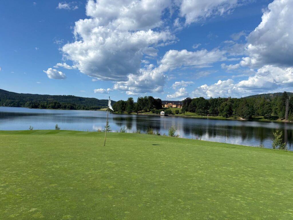 Conquers of Scandinavian Golf